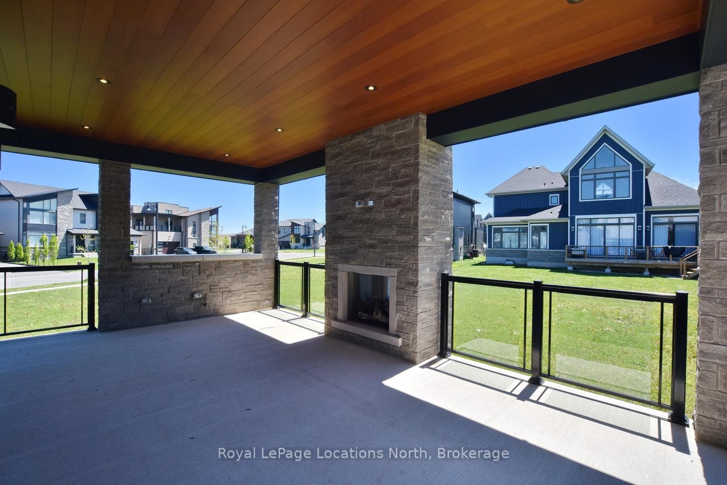 117 Cattail Crescent photo 4