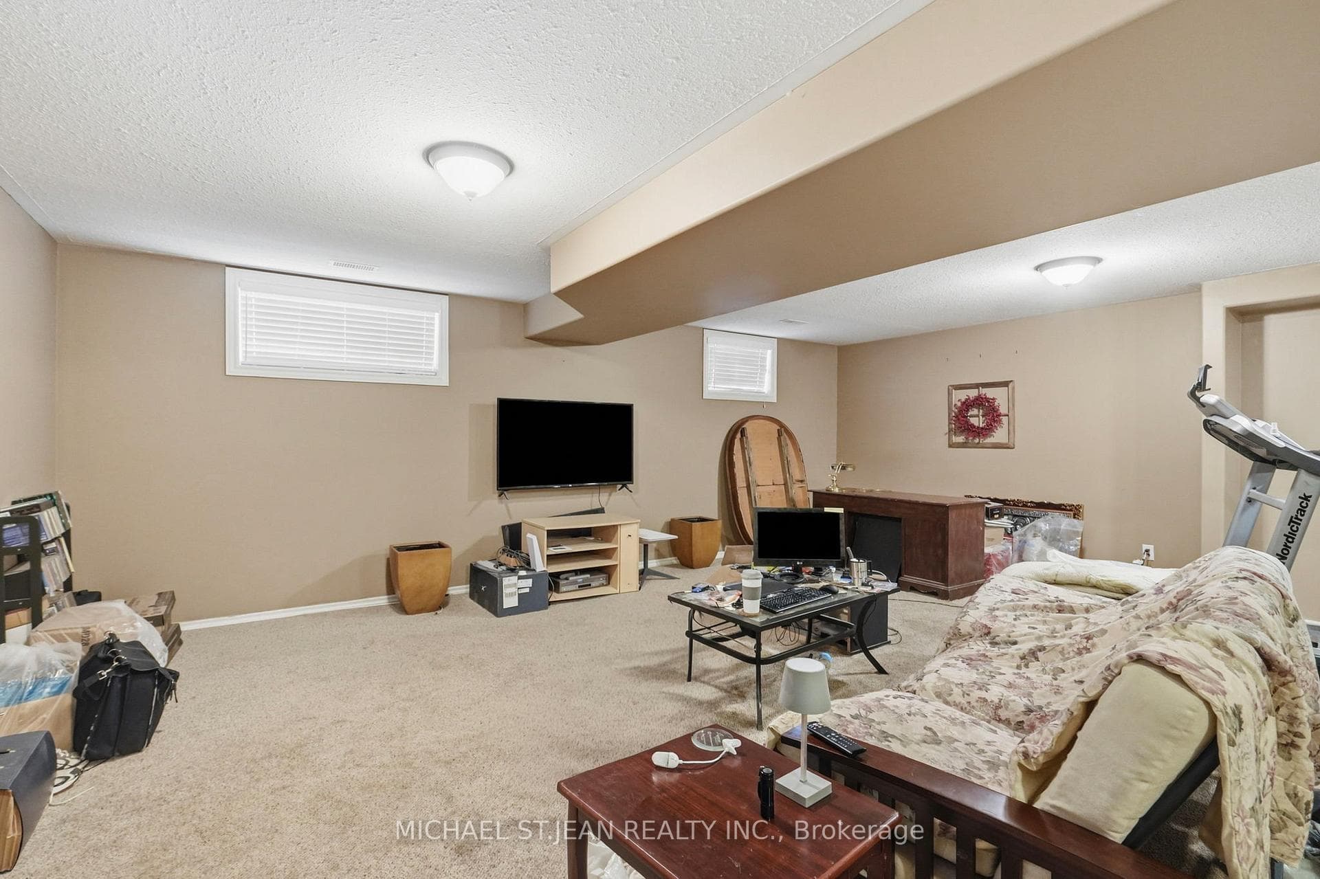 34 Brooklyn Avenue photo 31
