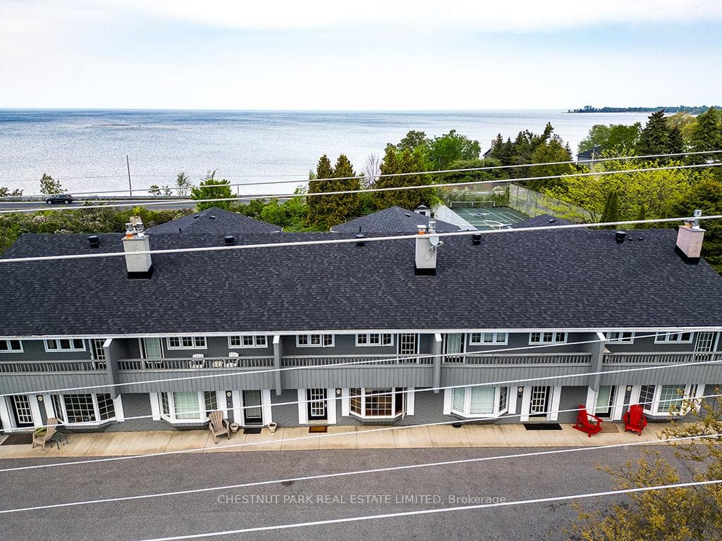 139 Lakeshore Road Unit 13 photo 4