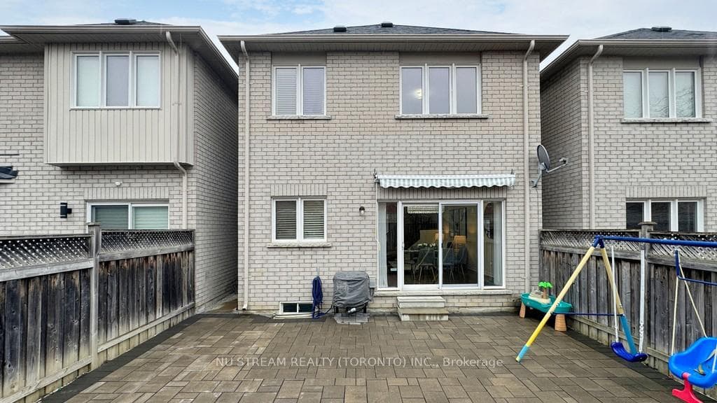 26 Todman Lane photo 36
