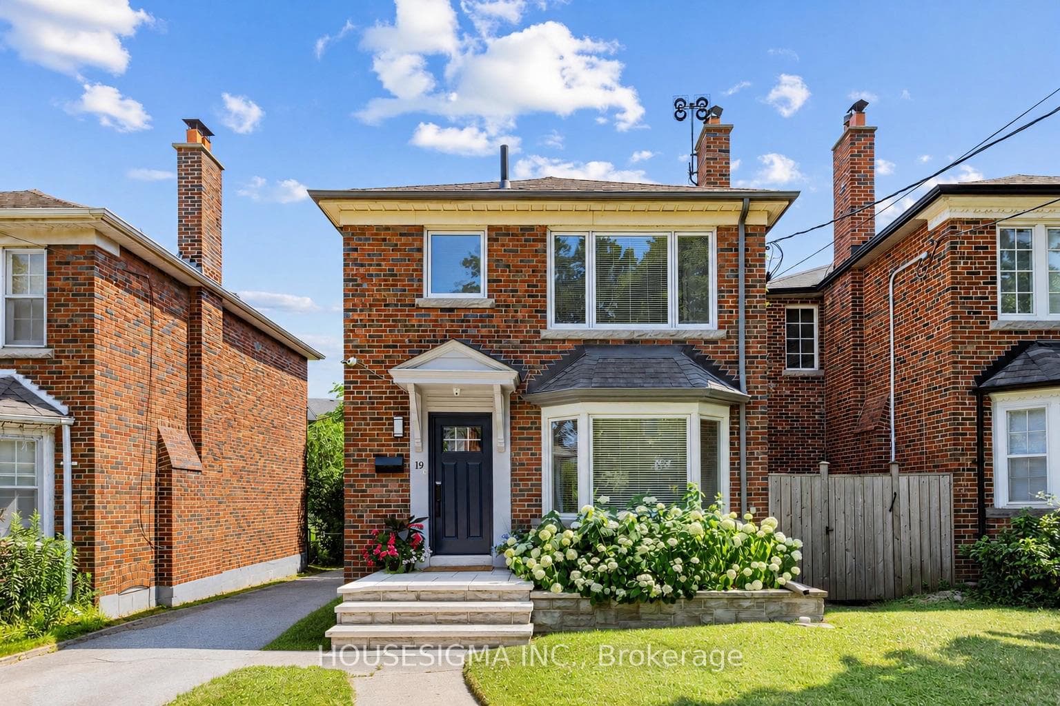 19 Parklea Drive photo 1