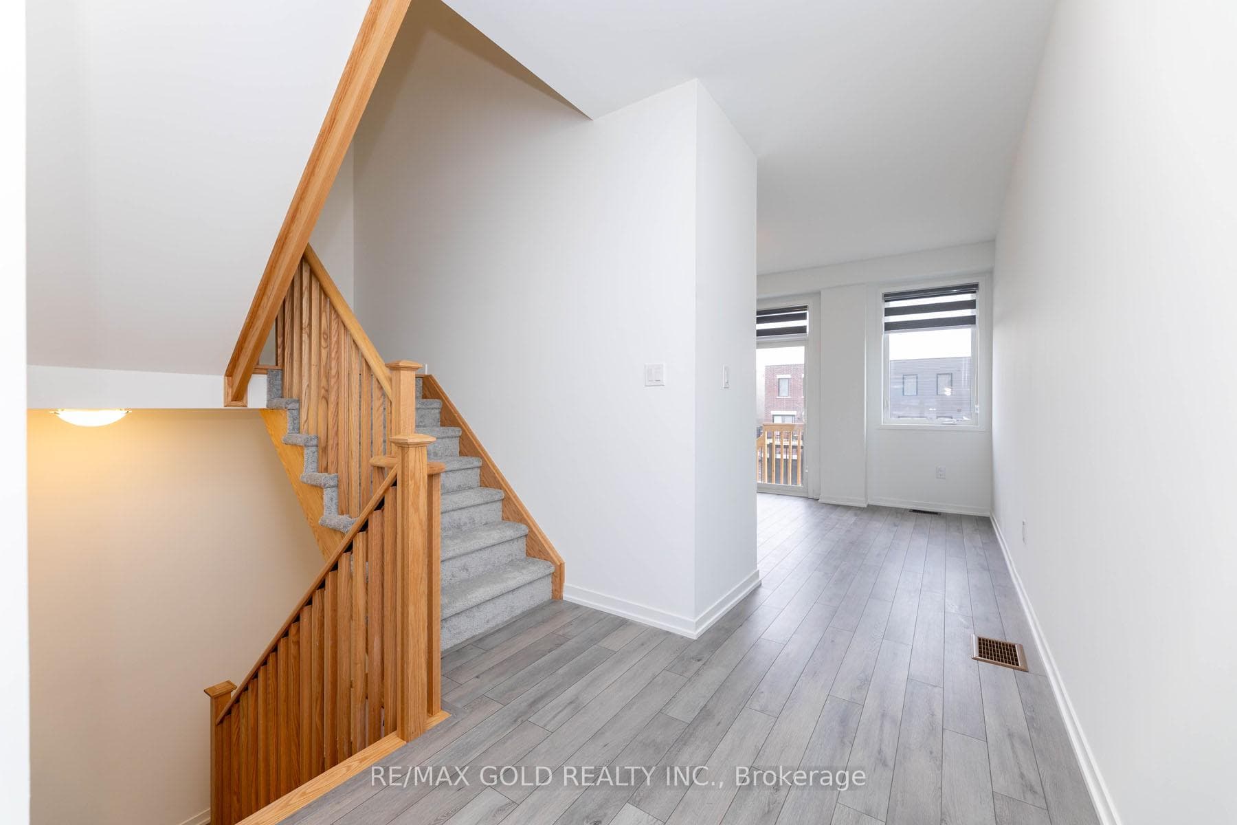217 Monarch Avenue photo 14