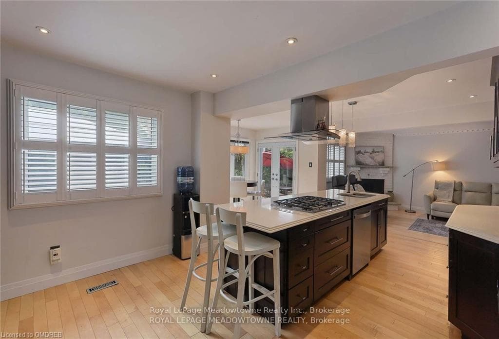 2546 VALENCIA Road photo 10