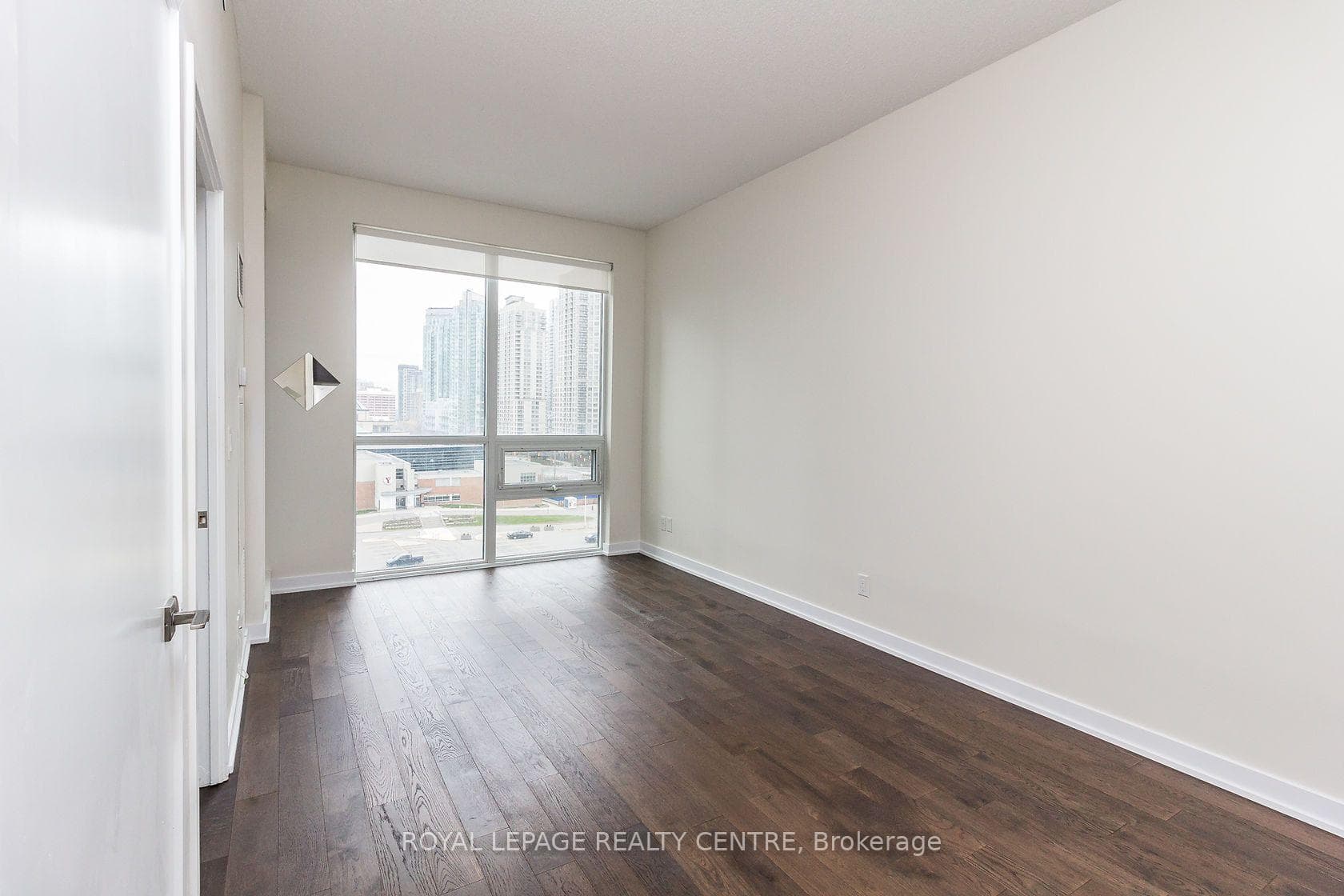 510 Curran Place Unit 607 photo 7