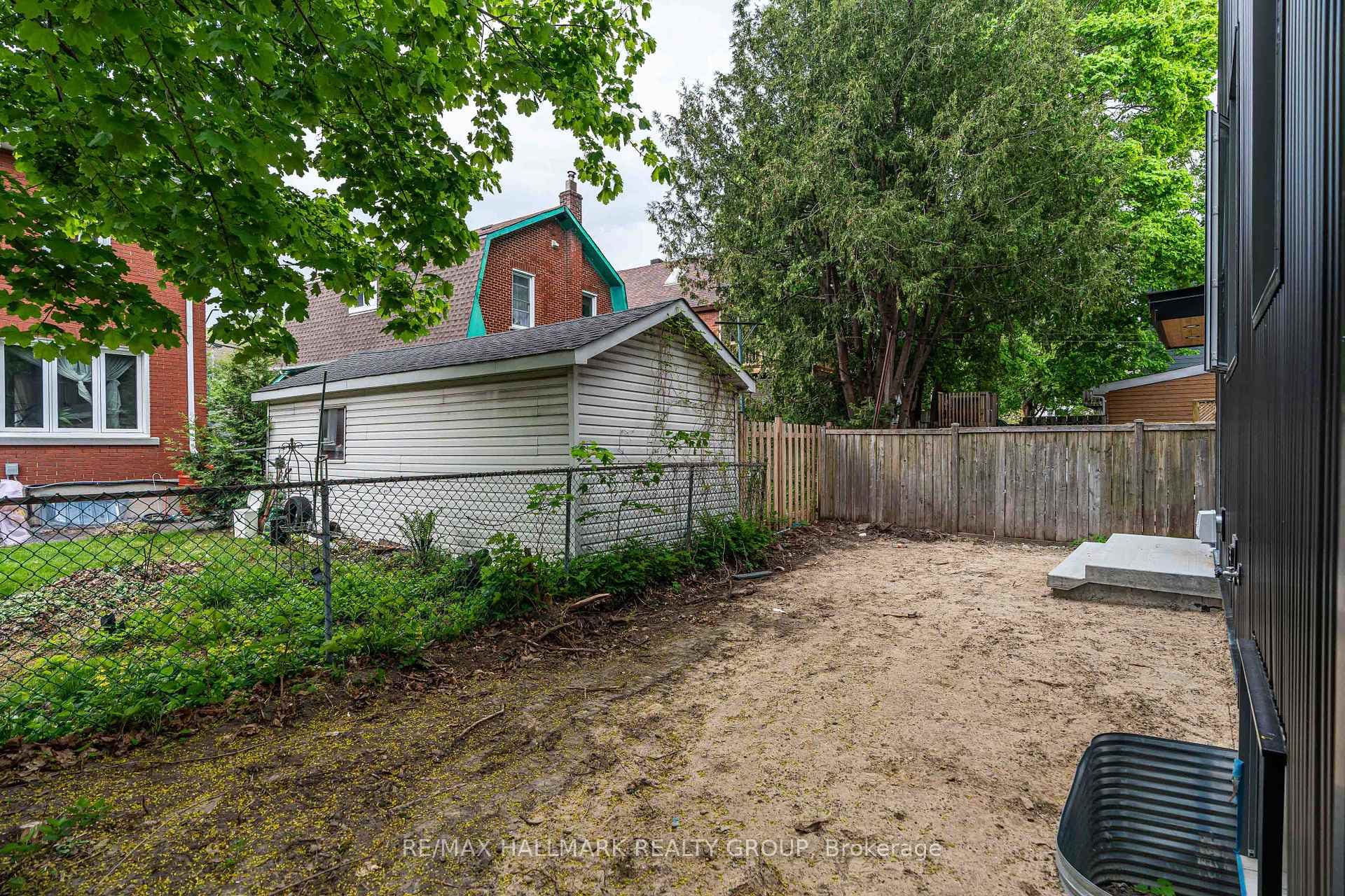 22 Sims Avenue Unit 2A photo 27