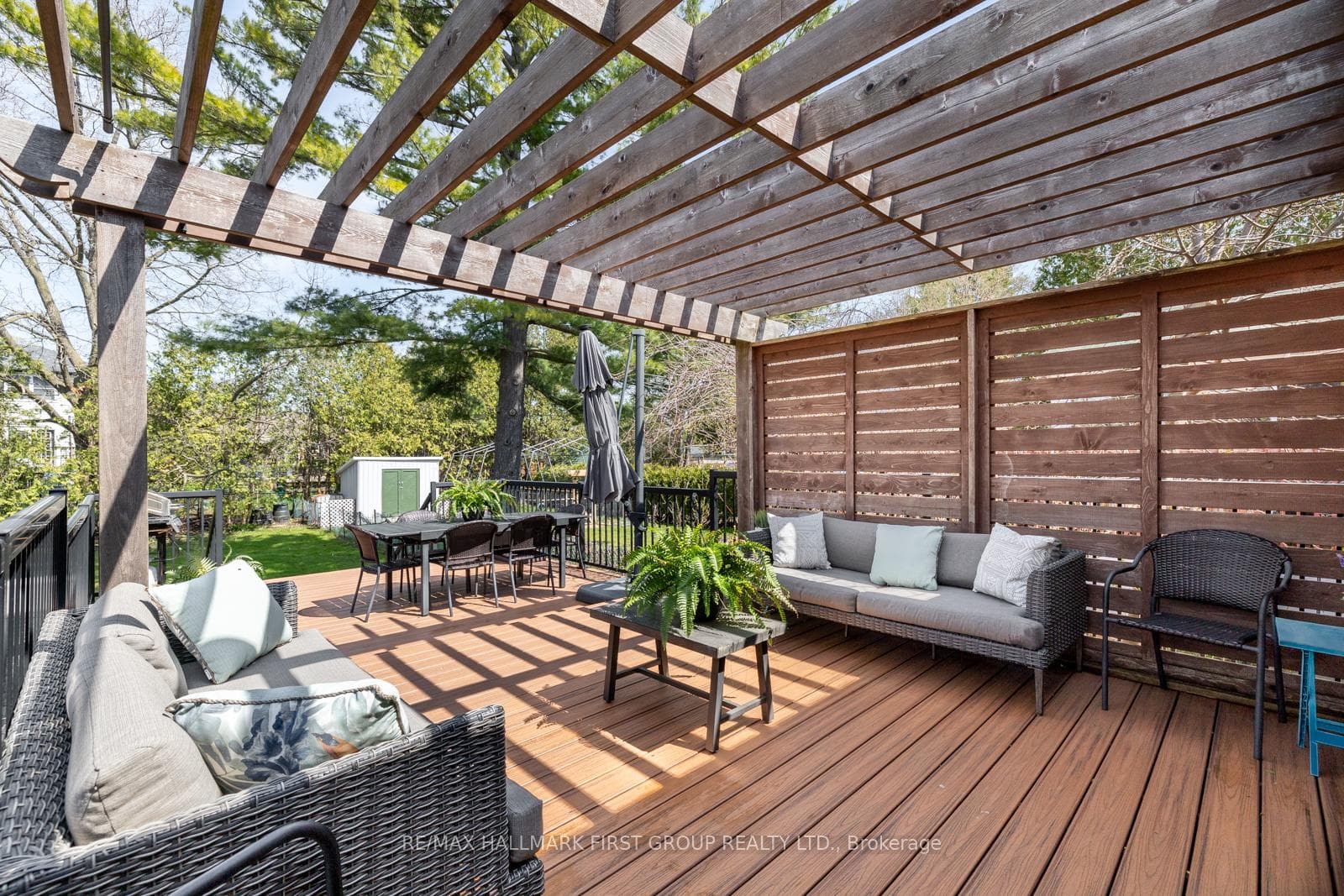 144 Spencer Street photo 38