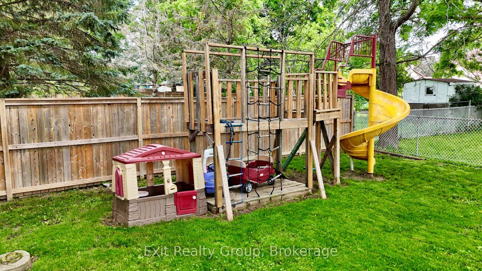 171 Park Street photo 29