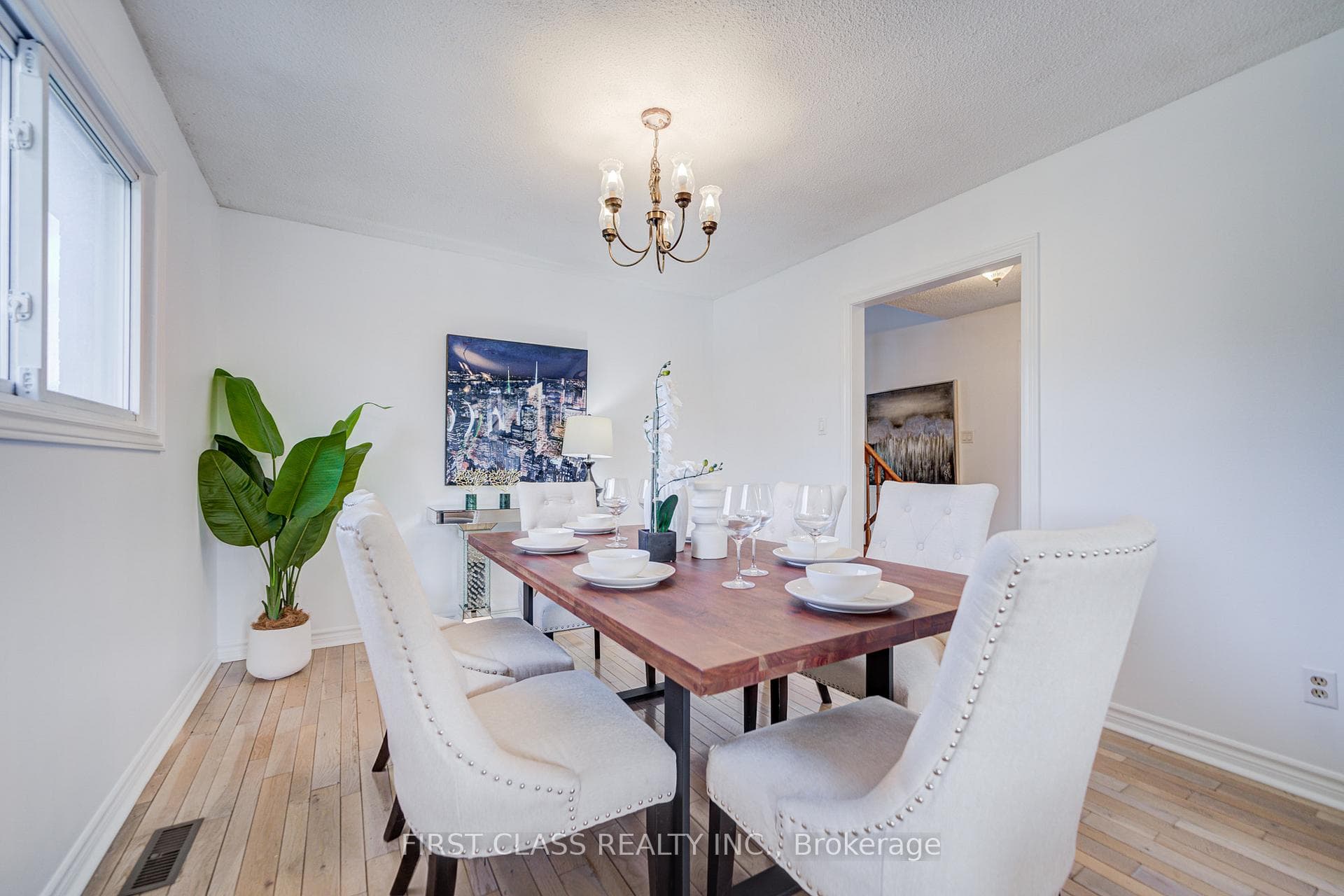53 Treetops Court photo 10