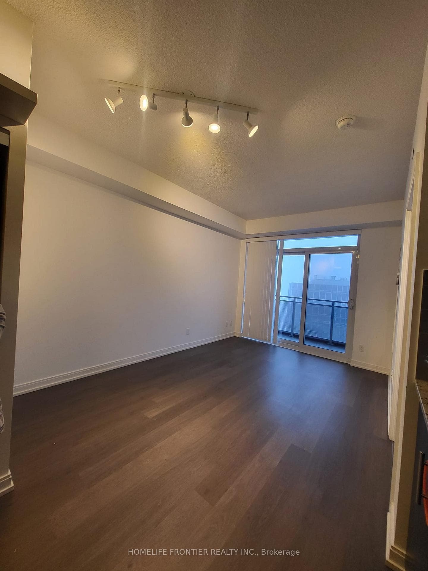 255 Village Green Square Unit 3401 photo 11
