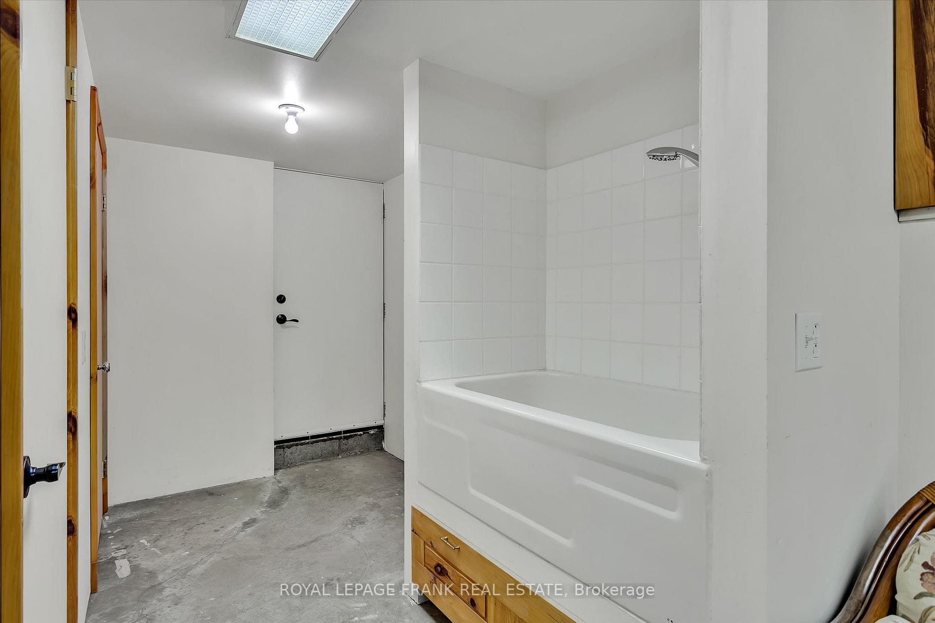 953 Mount Pleasant Road photo 31