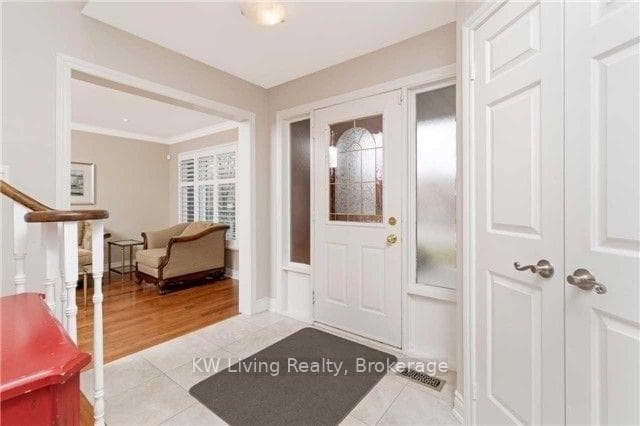 188 Stevenson Road photo 2