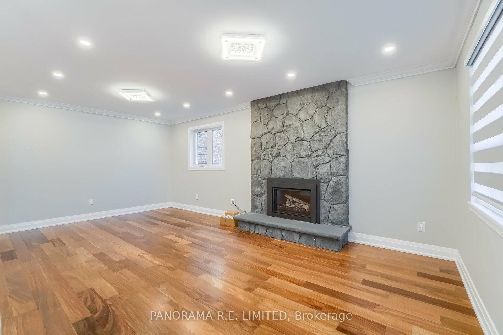 100 Poplar Heights Drive photo 17