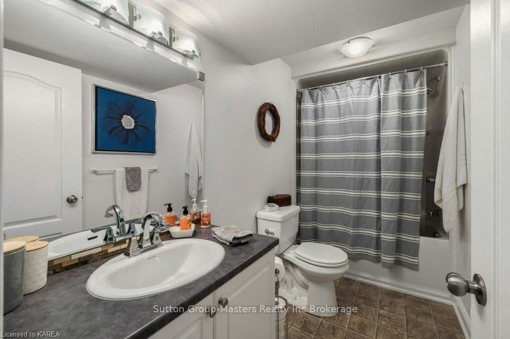 1433 KENDAL AVENUE Avenue photo 30