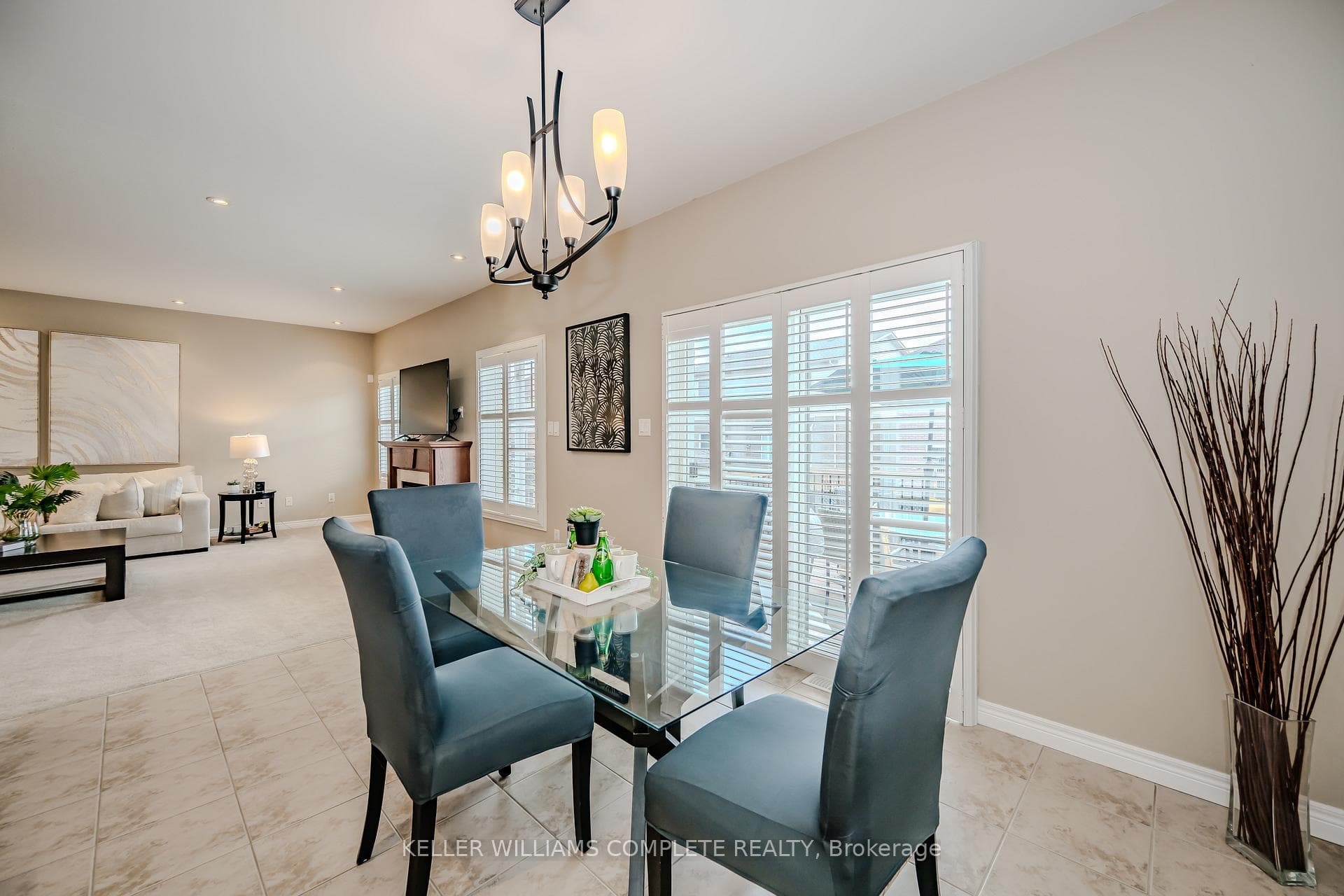 37 Moonbeam Drive photo 10