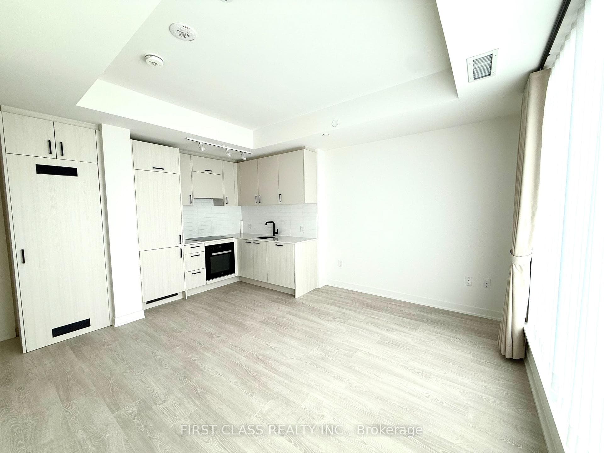 1 QUARRINGTON Lane Unit 2604 photo 11