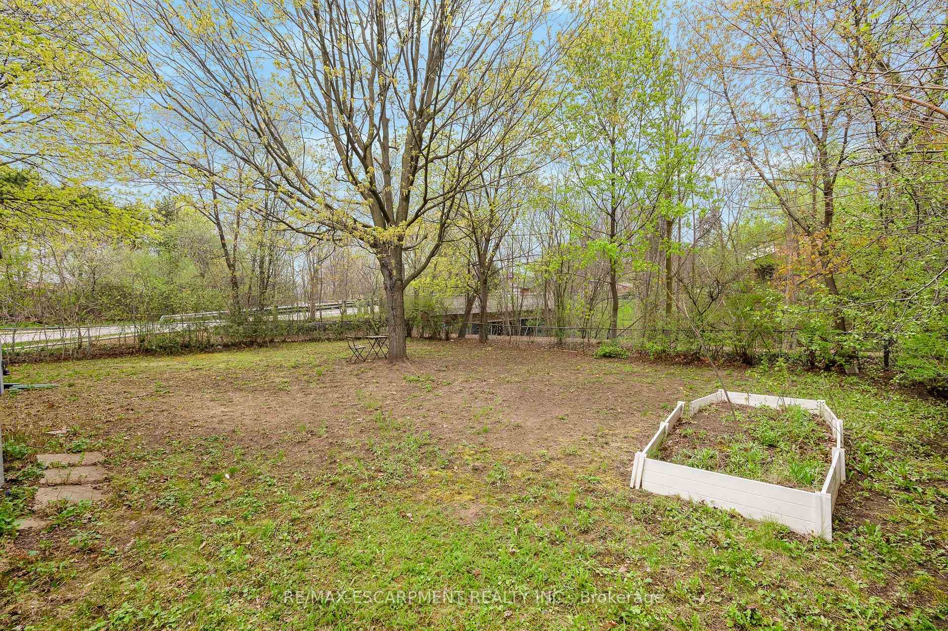 2076 Constance Drive photo 27
