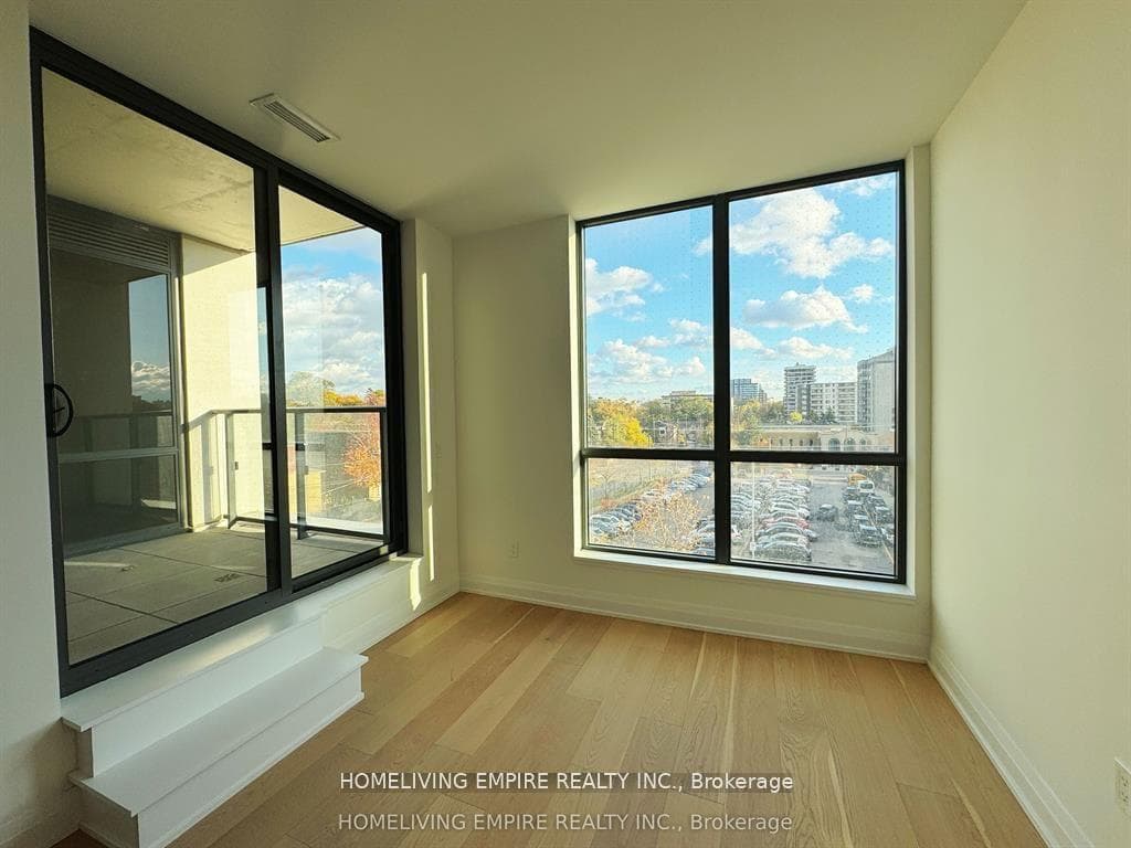 505 Glencairn Avenue Unit 221 photo 4