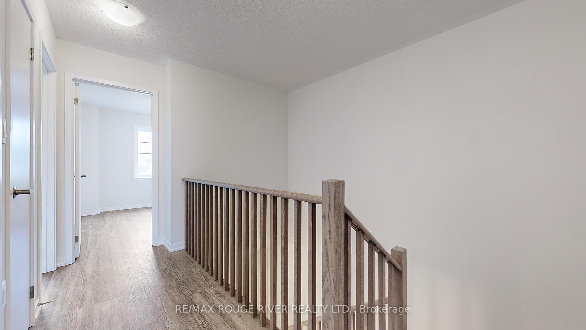 1532 Wheatcroft Drive photo 13
