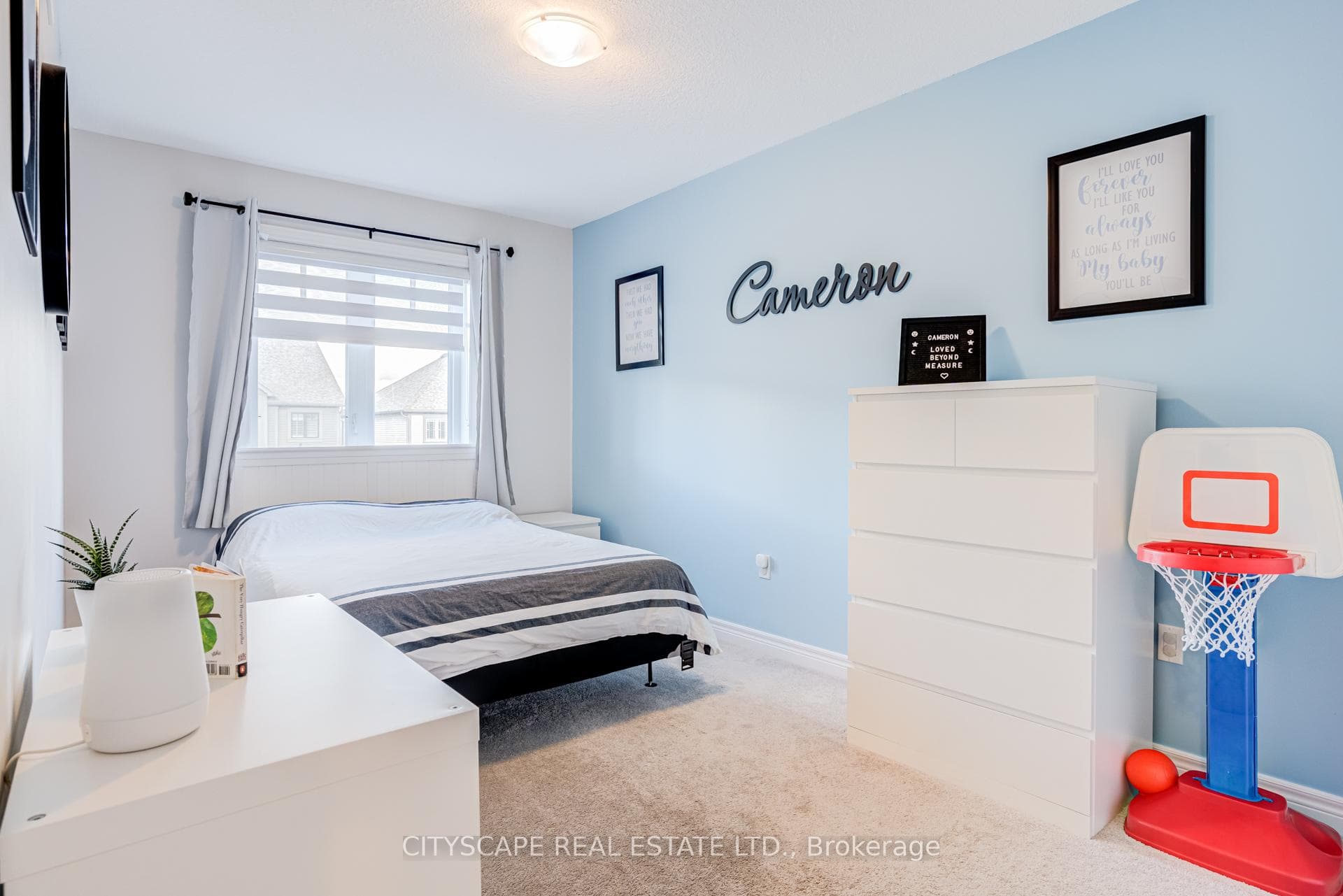 14 Winterton Court photo 24