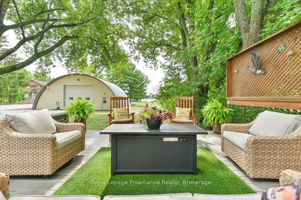 425 Rosebush Road photo 28