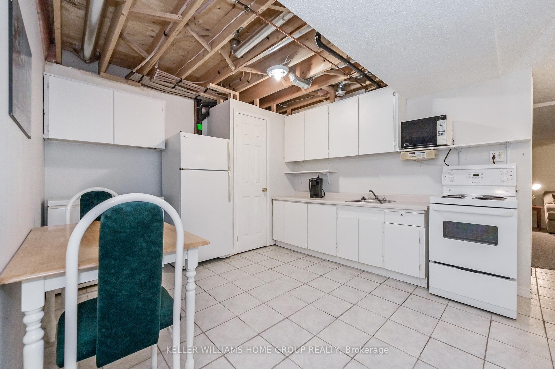 125 Halls Drive photo 27
