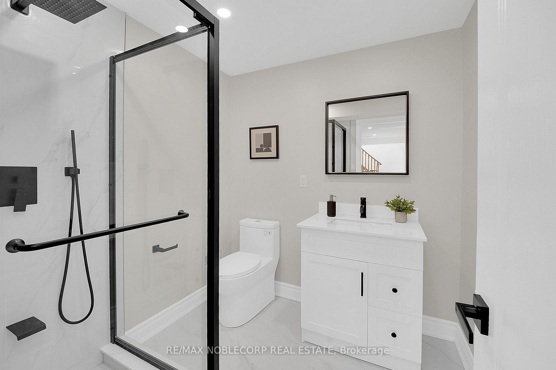 29 Mugford Road photo 27