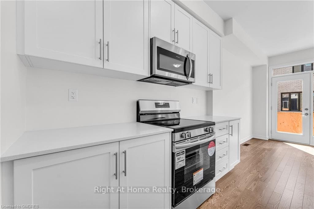 1464 WATERCRESS Way photo 12