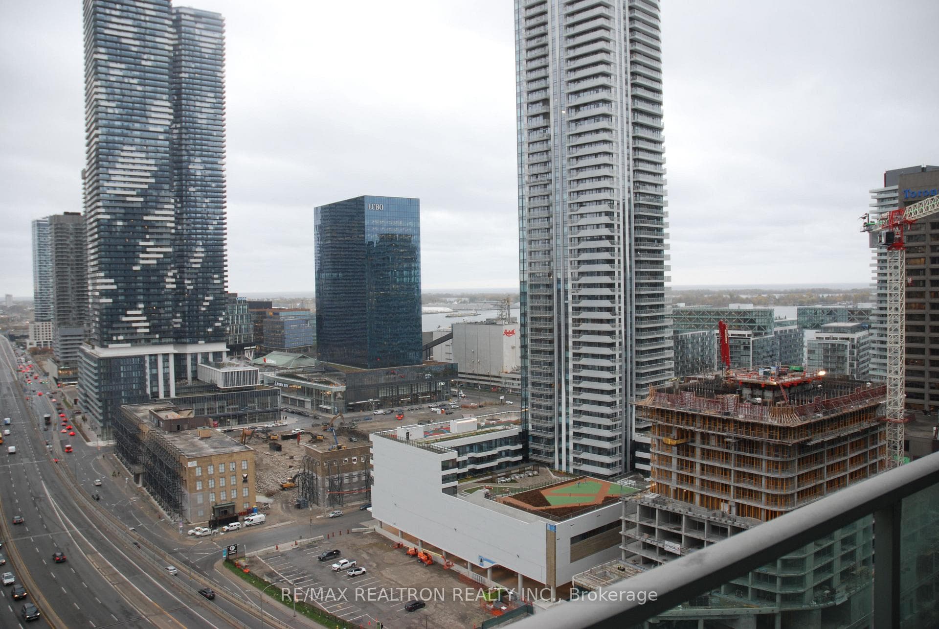18 Yonge Street Unit 2408 photo 11