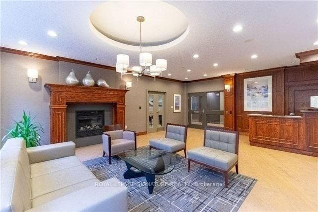 19 Barberry Place Unit 706 photo 17