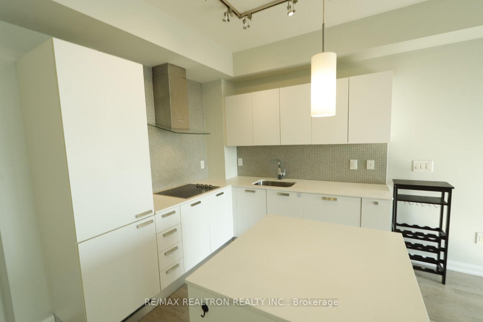 11 Bogert Avenue Unit 2304 photo 8