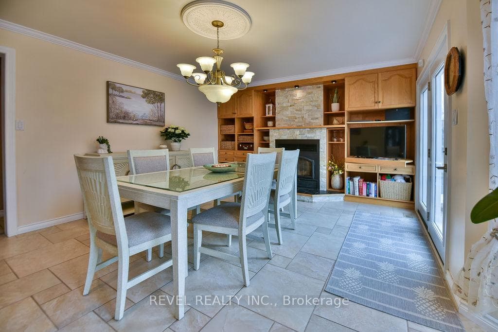 800 Lavigne Boulevard photo 9
