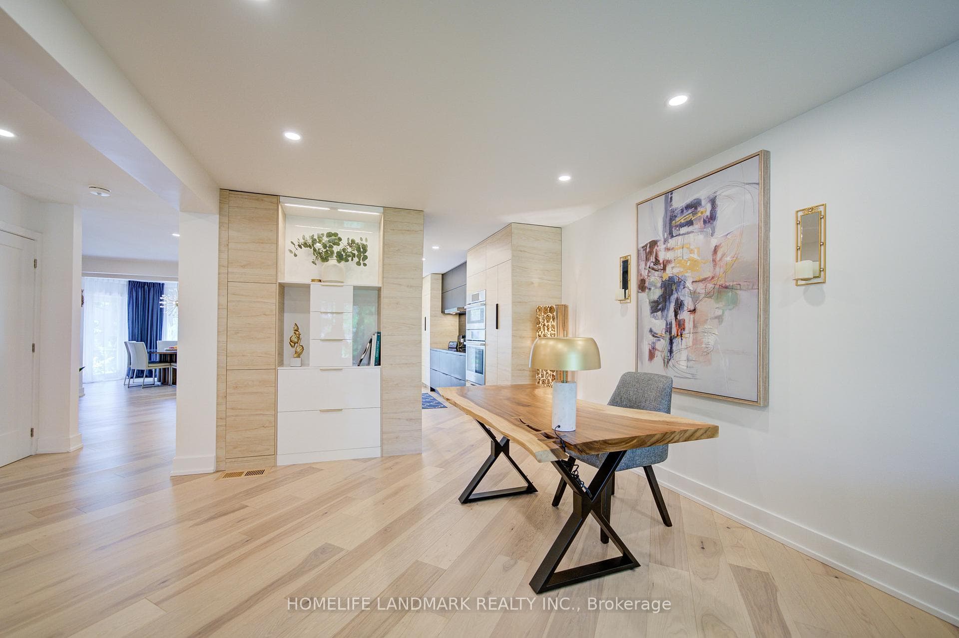 1360 Old English Lane photo 6