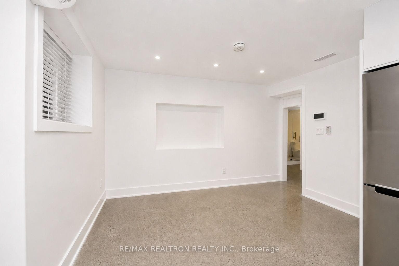 230 Boon Avenue Unit 2 photo 10