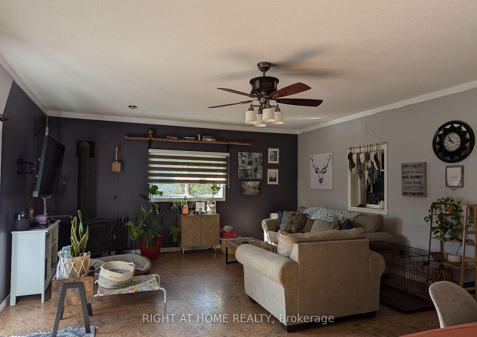 521 McCool Street photo 4