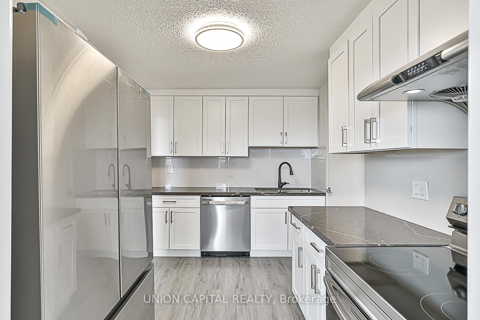 5 Parkway Forest Drive Unit 905 photo 7