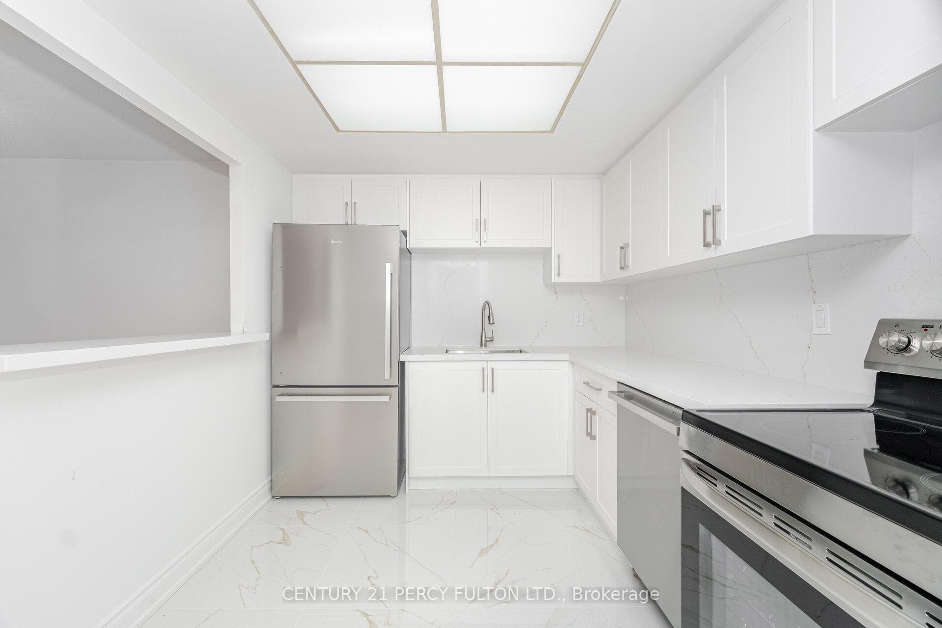 20 Dean Park Road Unit 1007 photo 6