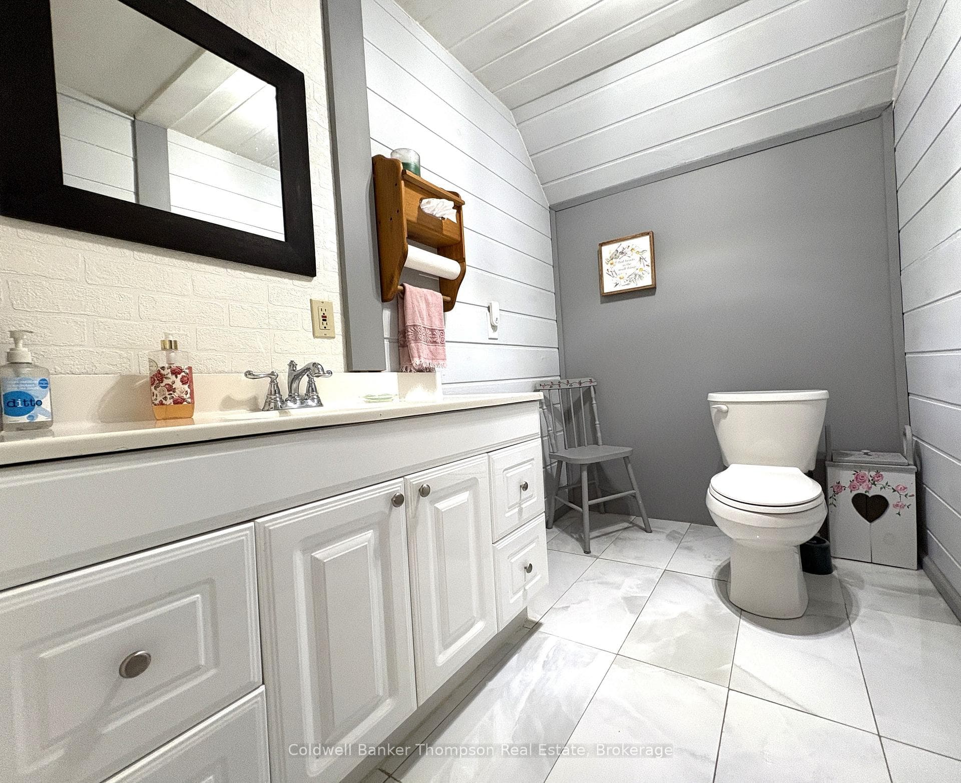 273 Simpson's Hill Road photo 13