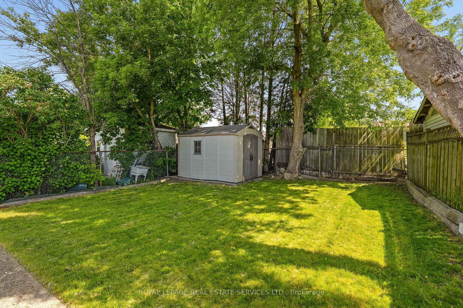 3454 Oakglade Crescent photo 38