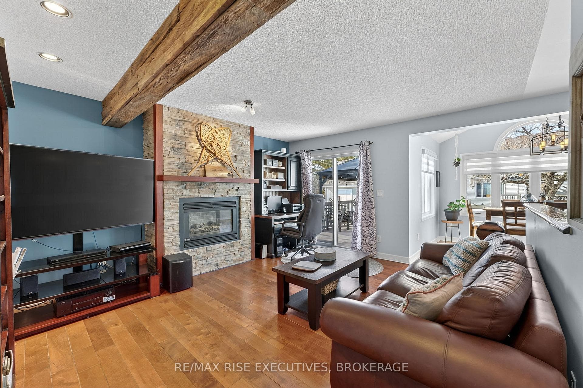 26 Miller Place photo 14