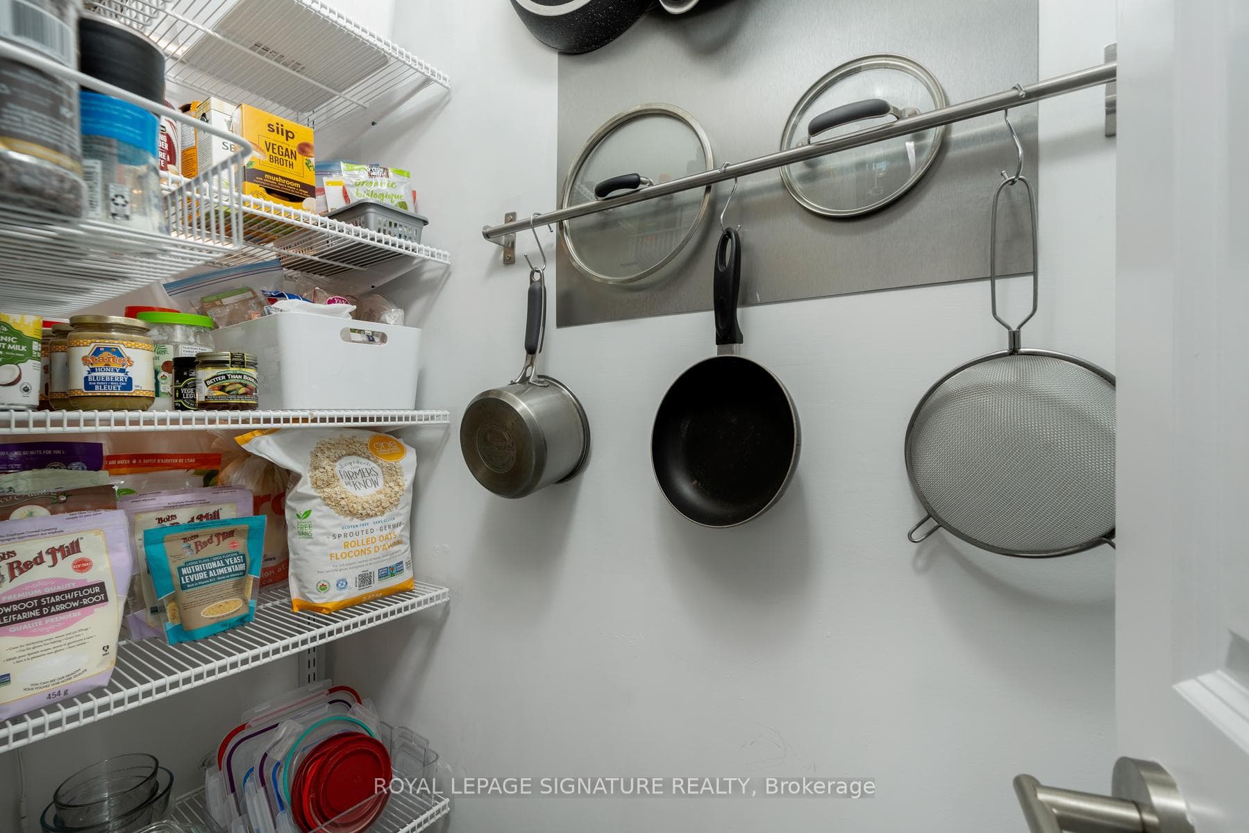 125 Western Battery Road Unit 416 photo 5