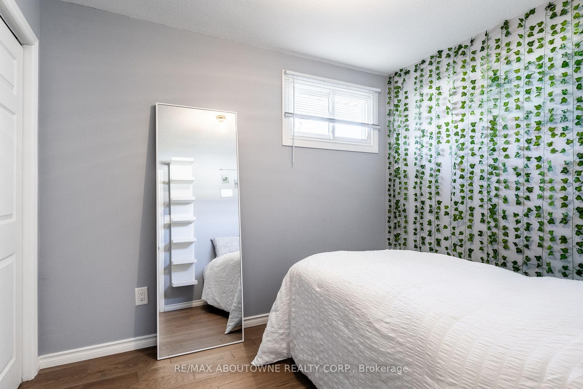 19 Southglen Road photo 17