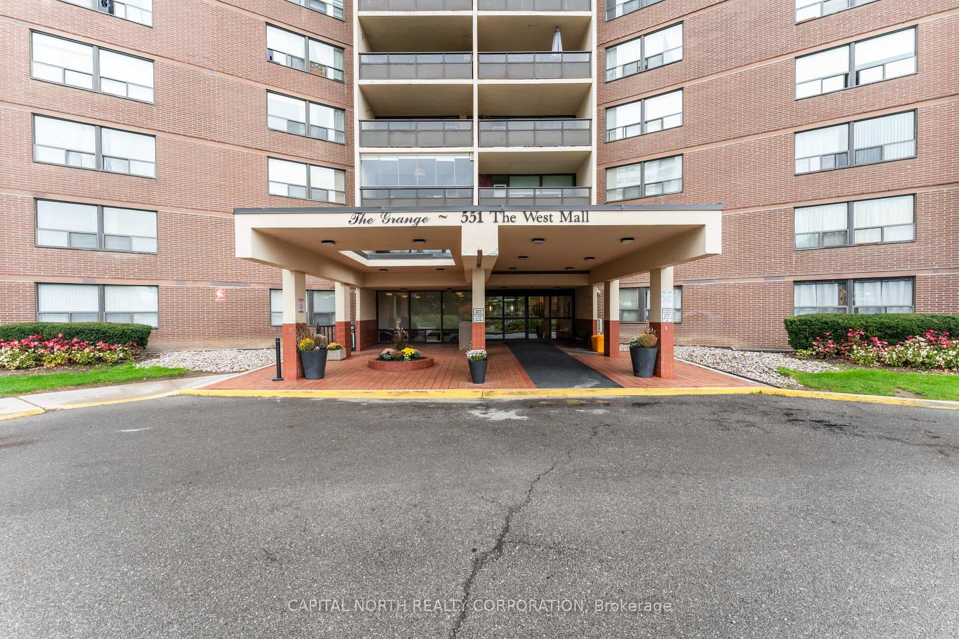 551 The West Mall N/A Unit 1620 photo 2