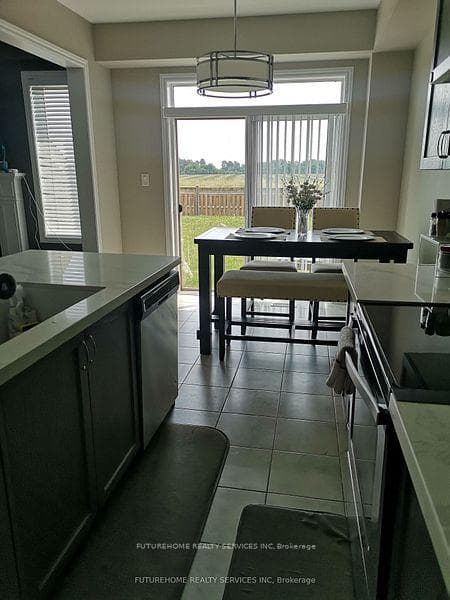 41 Wagner Crescent photo 9