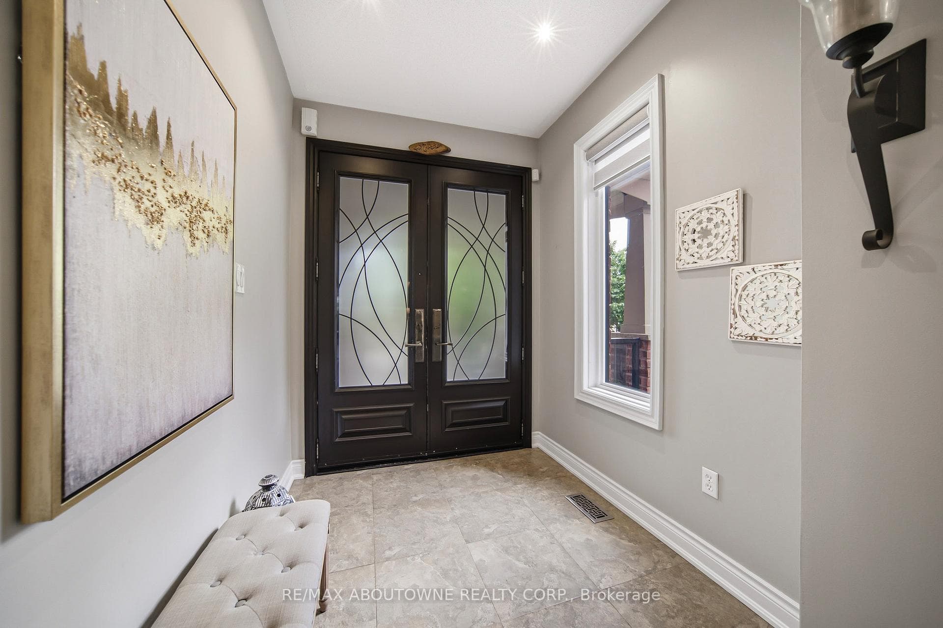 3408 Hideaway Place photo 4