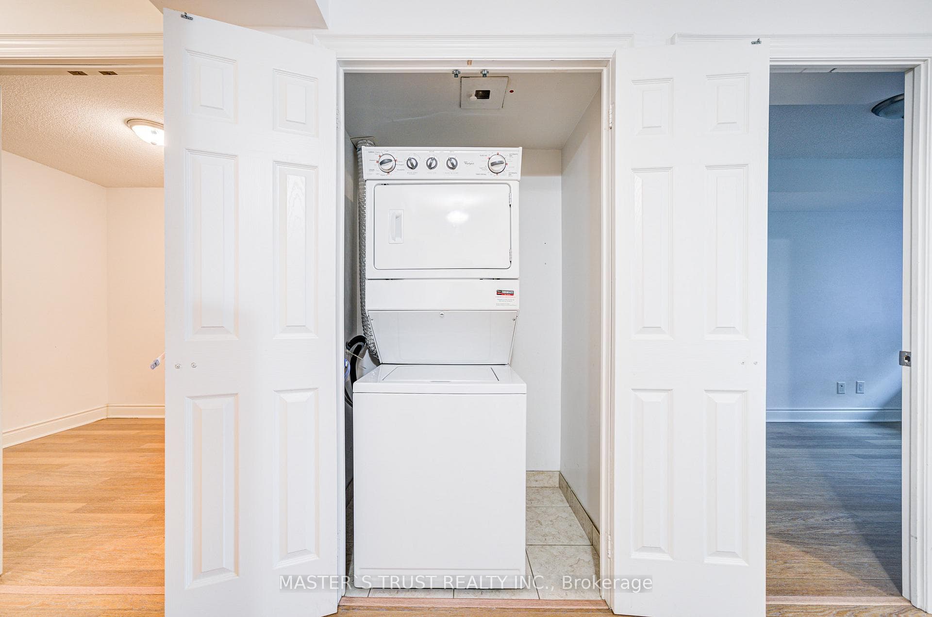 25 Greenview Avenue Unit 323 photo 23