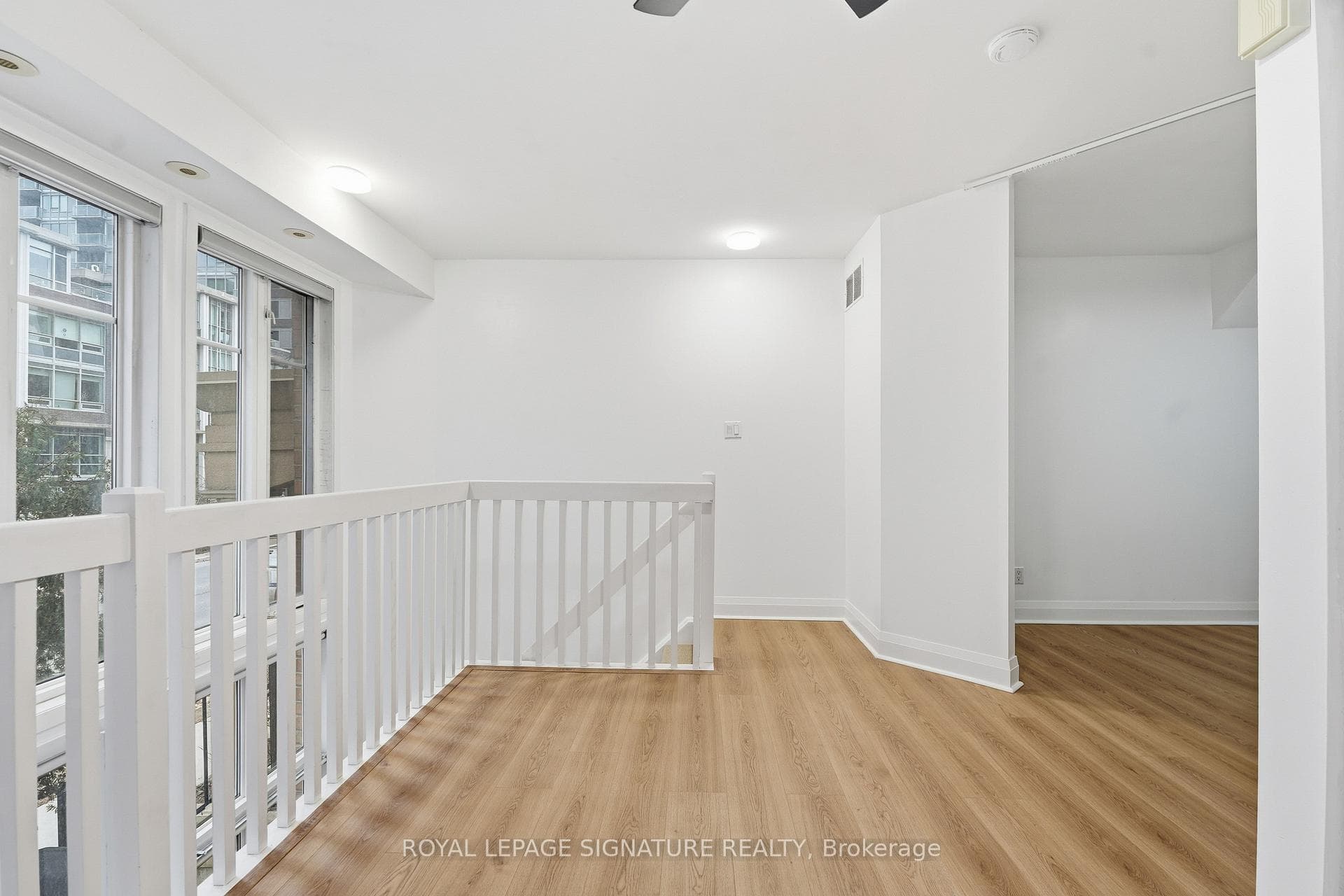 50 East Liberty Street Unit 1105 photo 10