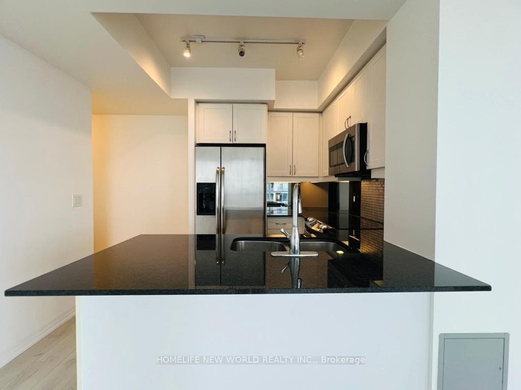 223 Webb Drive Unit 3308 photo 18