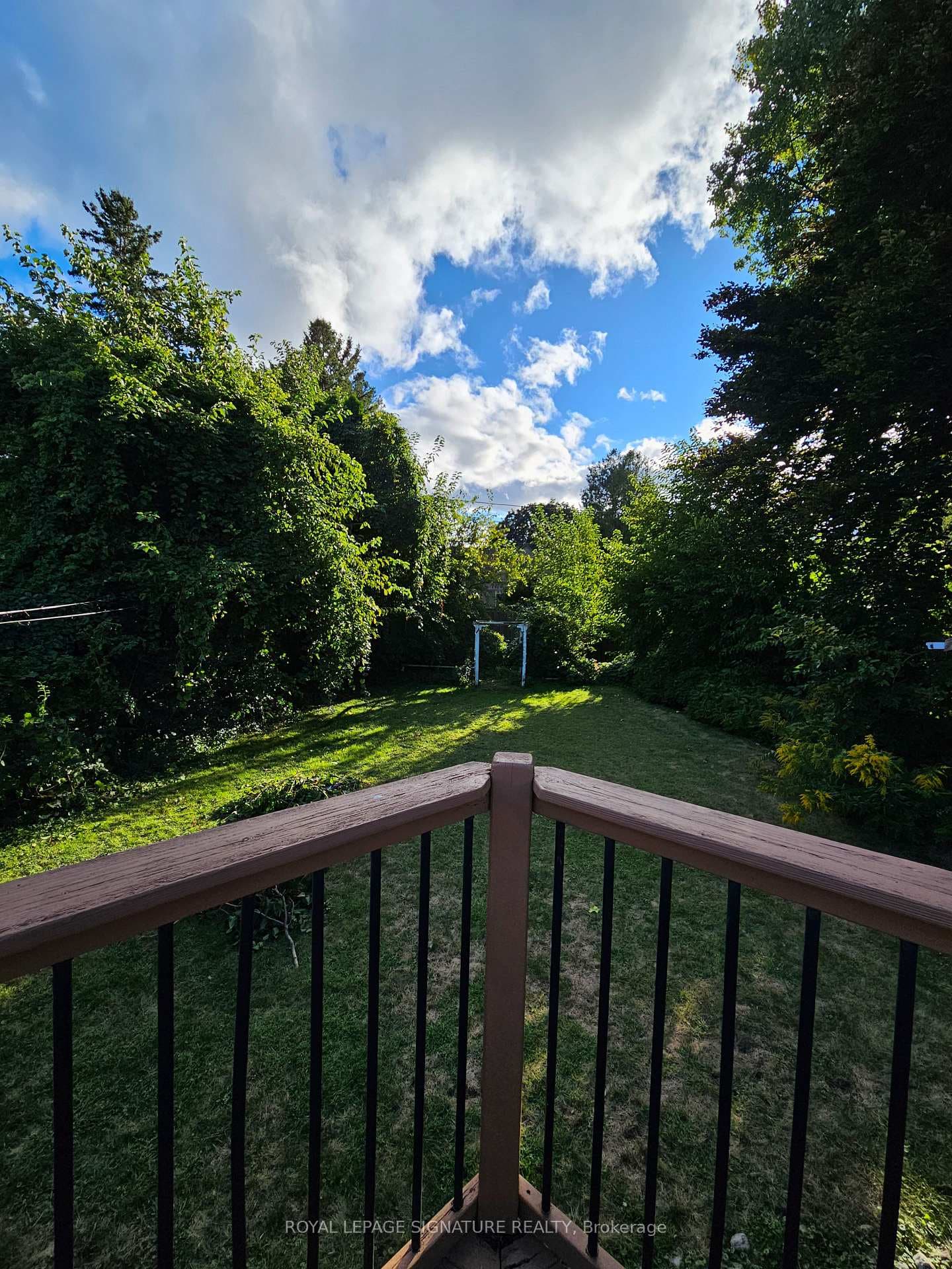964 King Road photo 24
