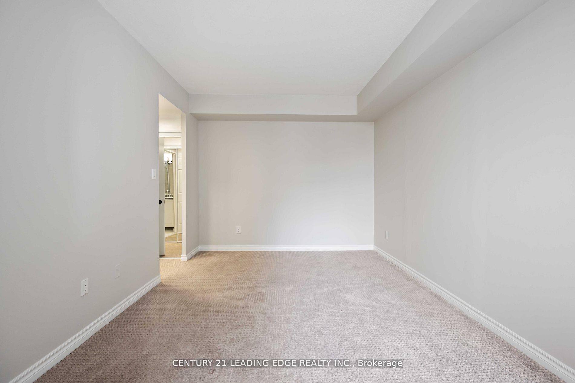 3233 Eglinton Avenue Unit 1001 photo 25