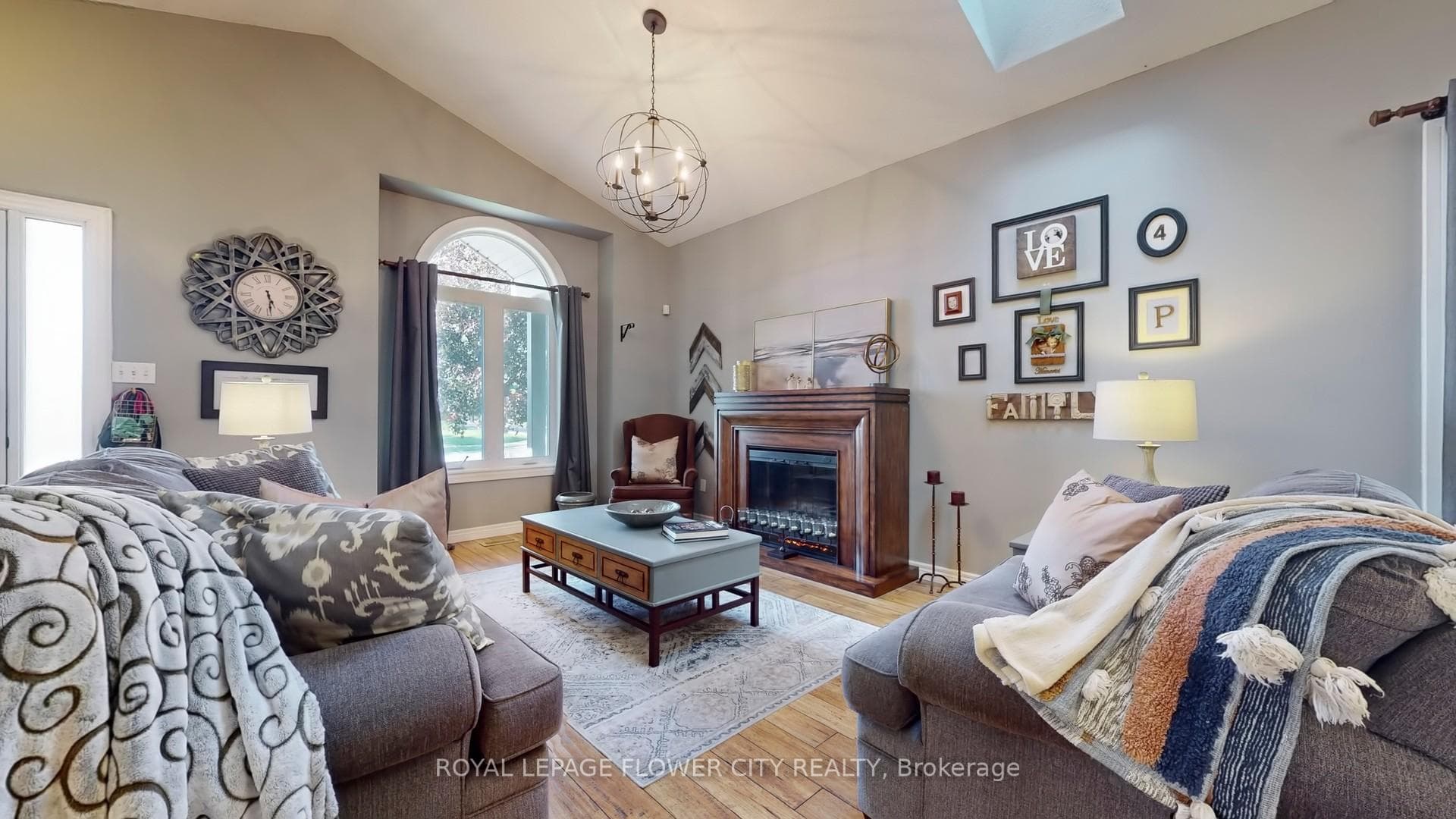 1 Fuller Drive photo 7